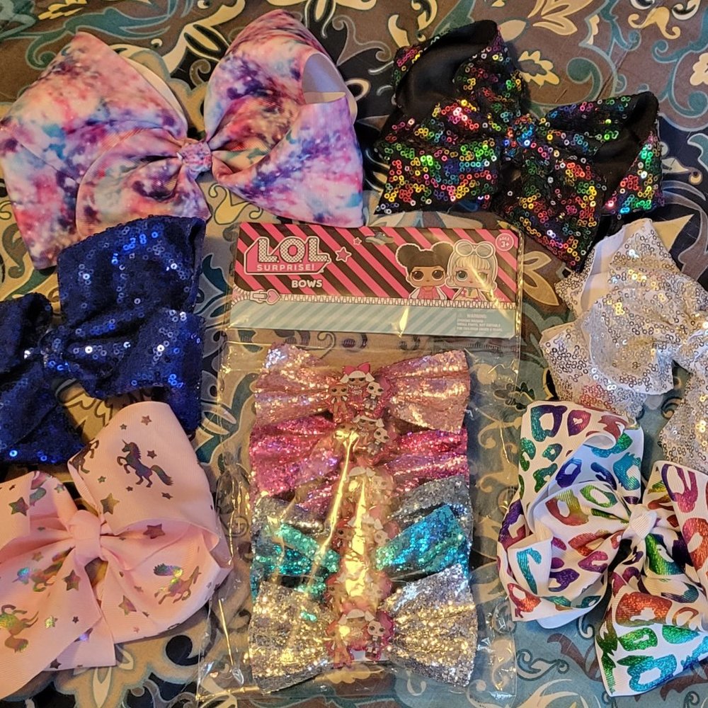 Like NEW! LOT of 12 Girl's Alligator Clip Hair Bows Including (JoJo Siwa & LOL!)